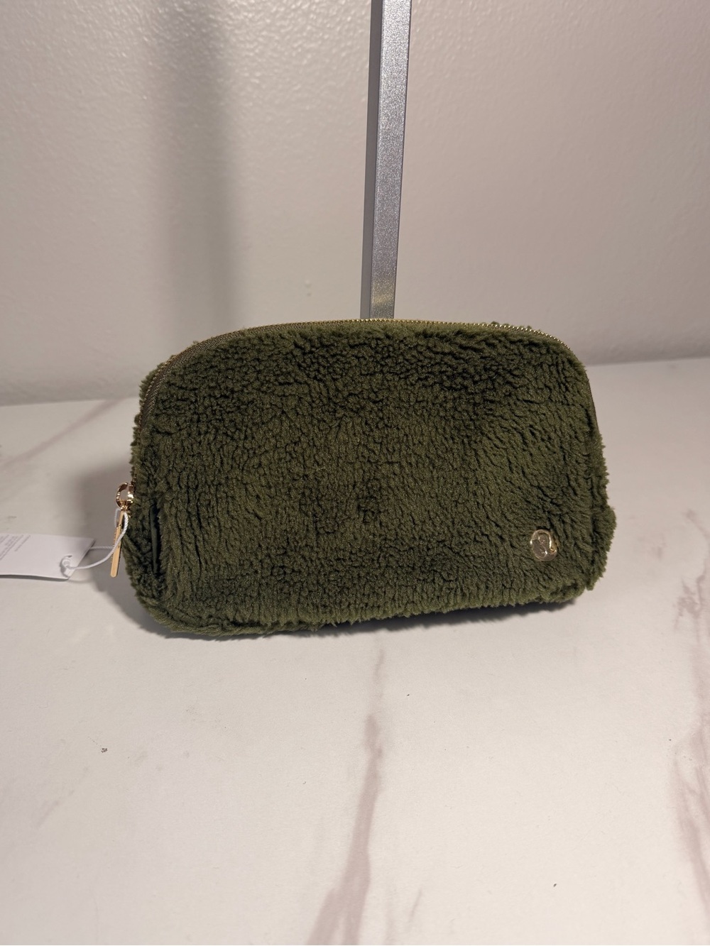 Lululemon Plush Olive Green Women's Zip belt bag